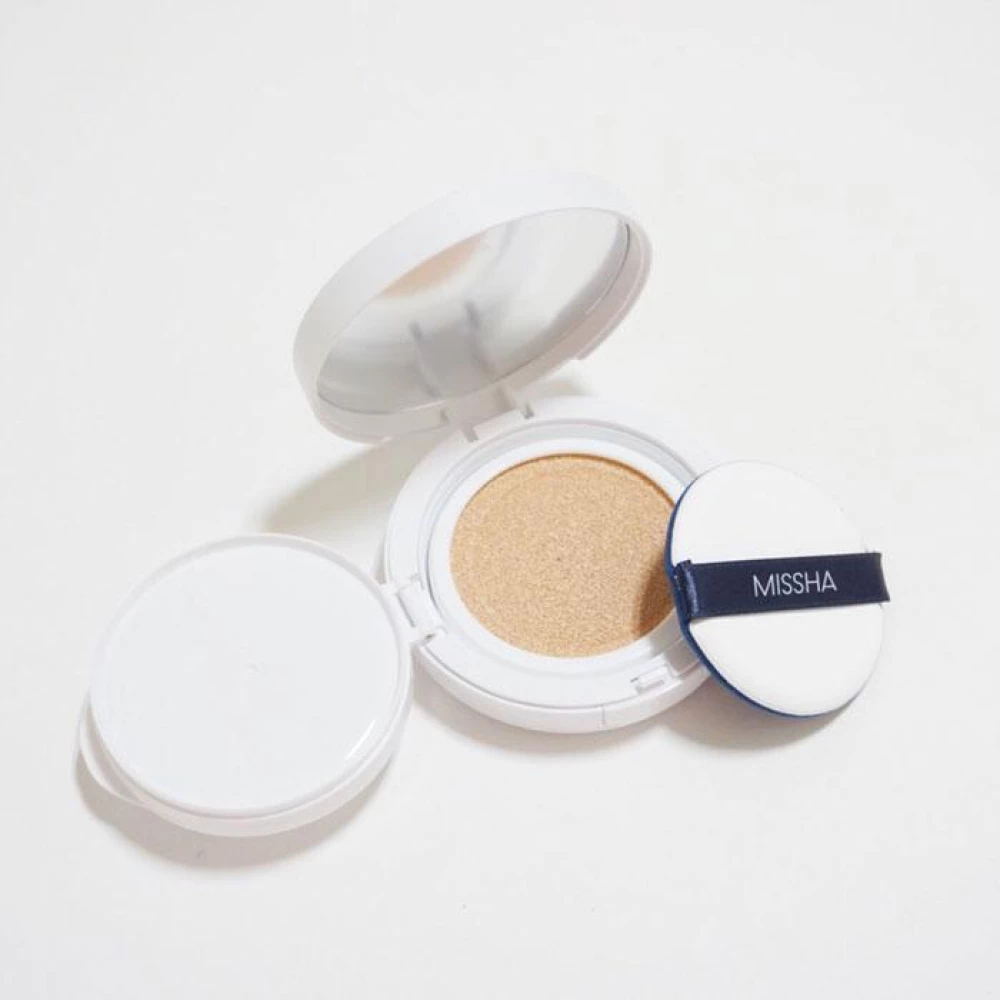 Тональный кушон для лица увлажнение Missha Cushion Moist Up SPF 50 №21, 15 г (8809581449268)